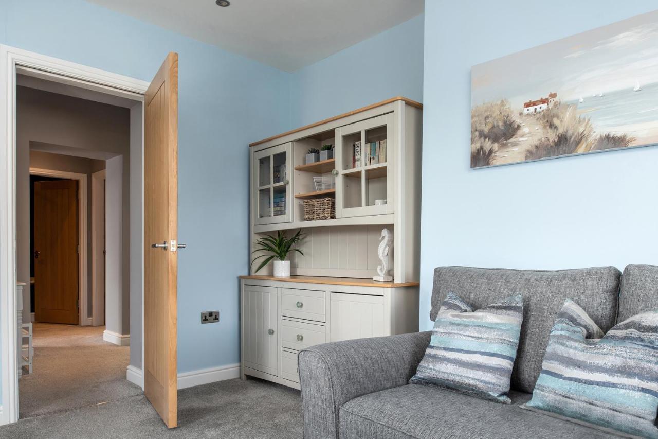 Abbey Road Boutique Holiday Apartment ランディドノー エクステリア 写真