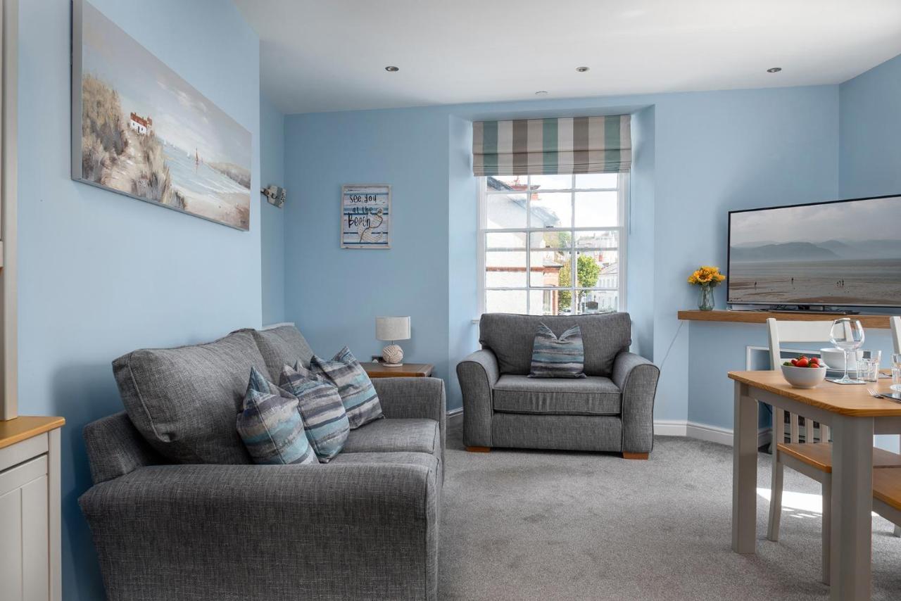 Abbey Road Boutique Holiday Apartment ランディドノー エクステリア 写真